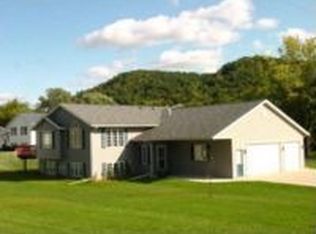 8630 E 8th St, Winona, MN 55987