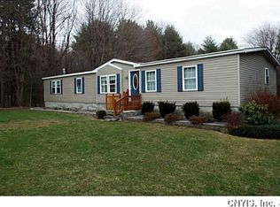 29 Floyd Dr, West Monroe, NY 13167
