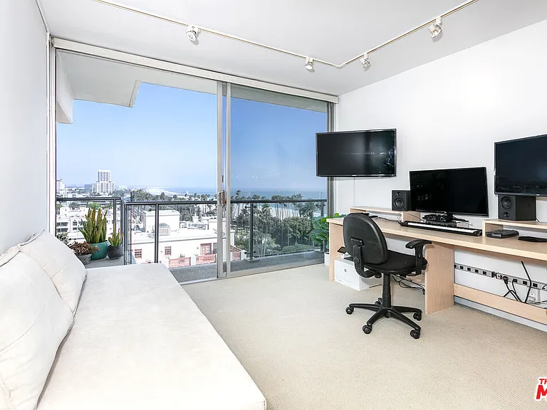 535 Ocean Ave #11D — Photo 17
