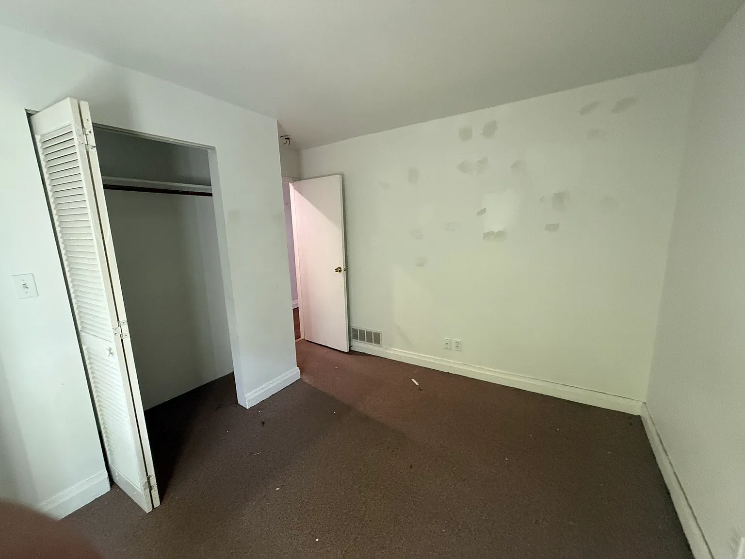 2 bed, 1500 sqft, $1,550 — Photo 3