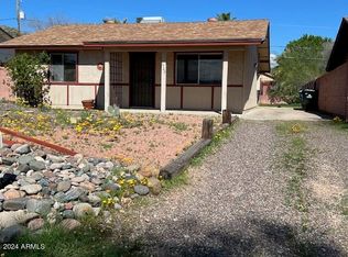 1326 E Shangri La Rd, Phoenix, AZ 85020