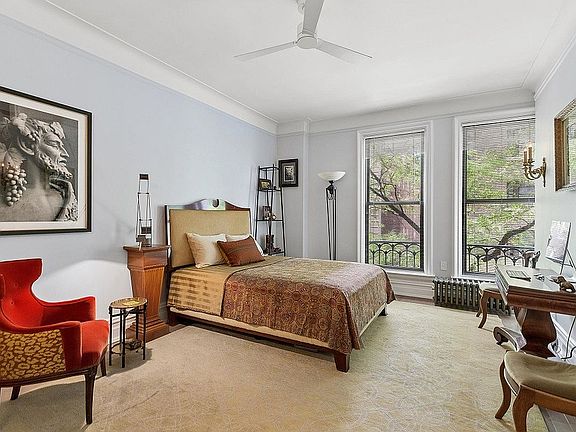 3rd image of 790 Riverside Dr APT 2P