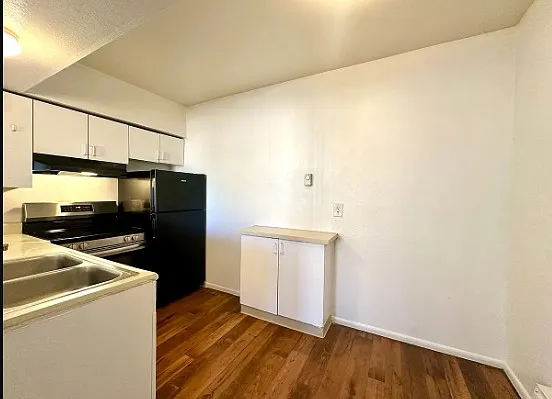 Santa Cruz Apartments - Studios, 1 Bedroom and 2 Bedrooms with Pool! — Photo 5