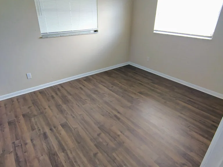198 Idleview Ave — Photo 7