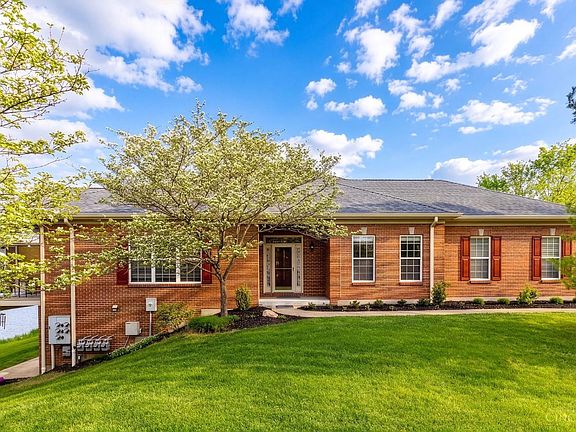 3rd image of 8241 Abbott Ln