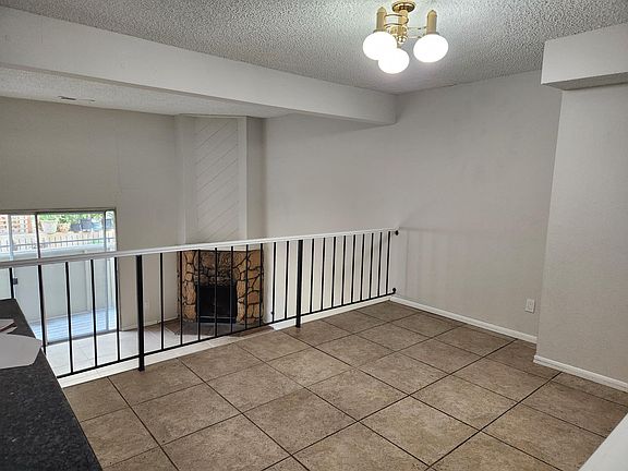 3rd image of 8936 Willis Ave #8