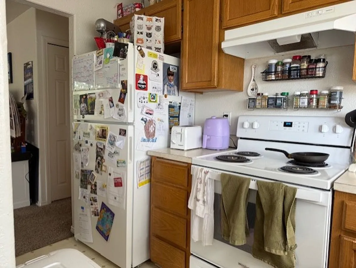 Building Photo - 809 Blueberry Ln #811