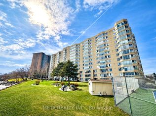 5280 Lakeshore Rd #309, Burlington, ON L7L5R1