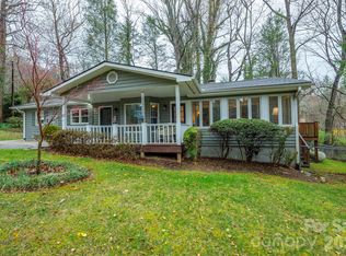 110 Virginia Rd, Black Mountain, NC 28711