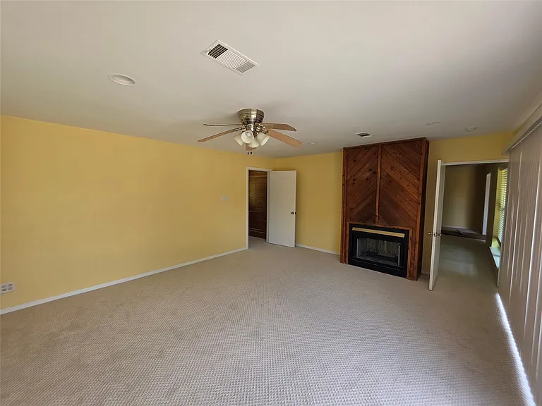 7334 Darnell St — Photo 6
