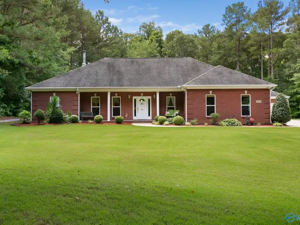 3150 Bobo Section Rd, Hazel Green, AL 35750