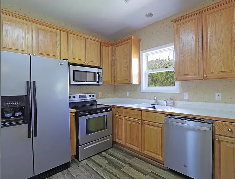 180 Trails End Rd — Photo 22