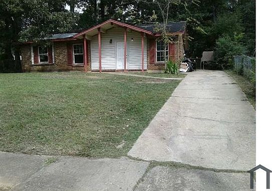 1st image of 261 Southlawn Dr
