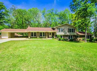 1811 Avalon Ln, Dothan, AL 36303
