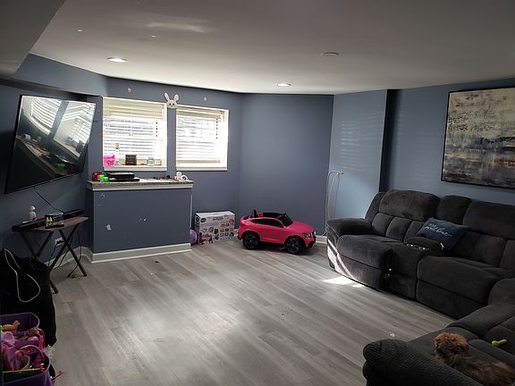 4th image of 1851 S Komensky Ave Floor 1