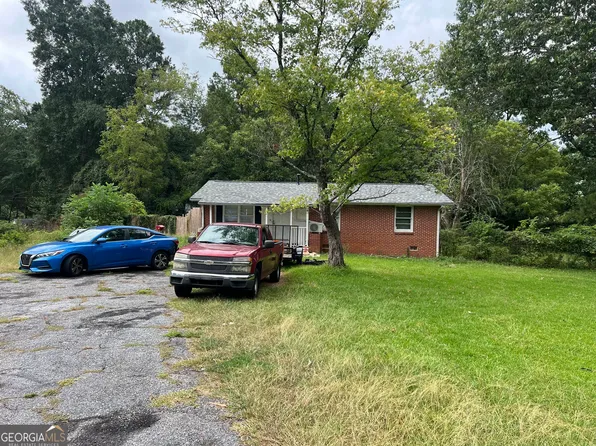 5057 N Redan Cir, Stone Mountain, GA 30088