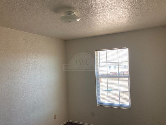 4th image of 4107 Gus Dr
