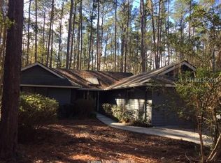 7 Sunflower Ct, Hilton Head Island, SC 29926