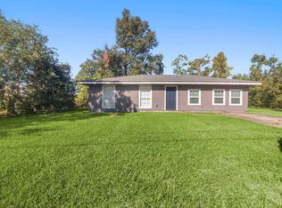 320 McGuire Rd, Westlake, LA 70669