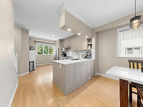 4th image of 9440 Ferndale Rd #36