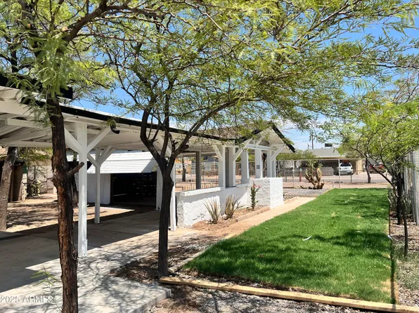 1646 S 28TH Drive, Phoenix, AZ 85009