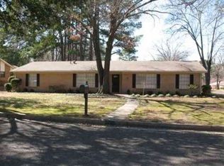 1509 Centenary Dr, Longview, TX 75601