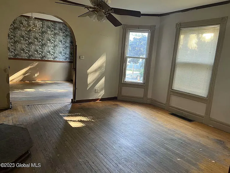 83 Prospect Ave — Photo 11