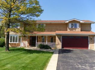 12216 W Thomas Ct, Mokena, IL 60448