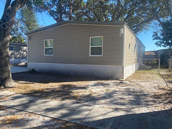 2nd image of 9854 Elm Way