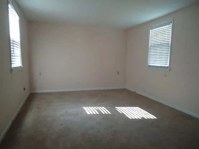 2600 Sherman Ave — Photo 16
