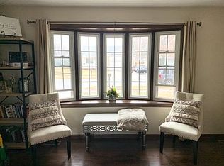 700 W R St, Lincoln, NE 68528