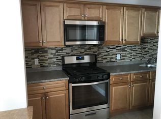 213 Haffards St APT 1, Fall River, MA 02723