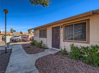 372 Linn Ln, Las Vegas, NV 89110