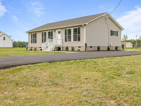 29209 Forestview Dr, Waverly, VA 23890