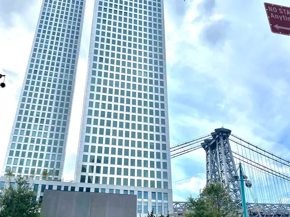 70 South 1st Street image 3 of 27