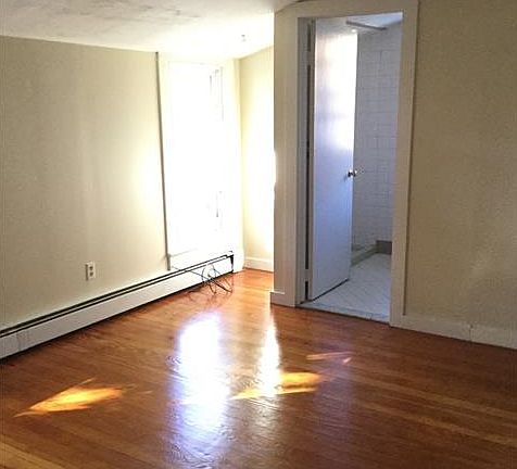 5th image of 505 Shore Dr