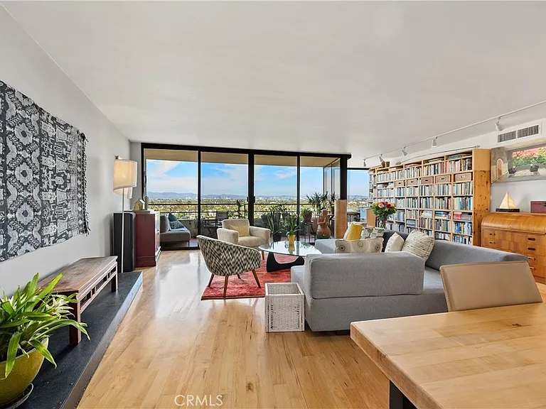 4265 Marina City Dr #511W — Photo 5