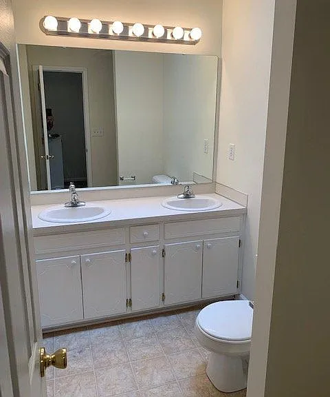 2152 Flagstone Ct — Photo 7
