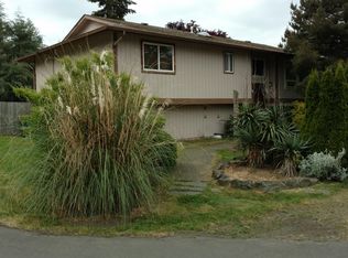 3905 SW 97th St, Seattle, WA 98136