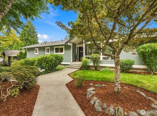 20130 44th Avenue NE, Lake Forest Park, WA 98155