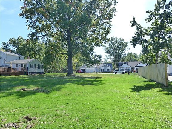 5th image of Morris Dr