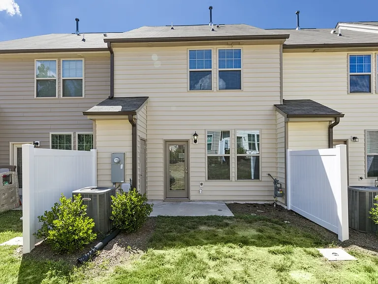 436 Carthage Ct — Photo 21