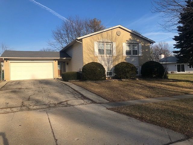 1st image of 1810 Louisiana Dr