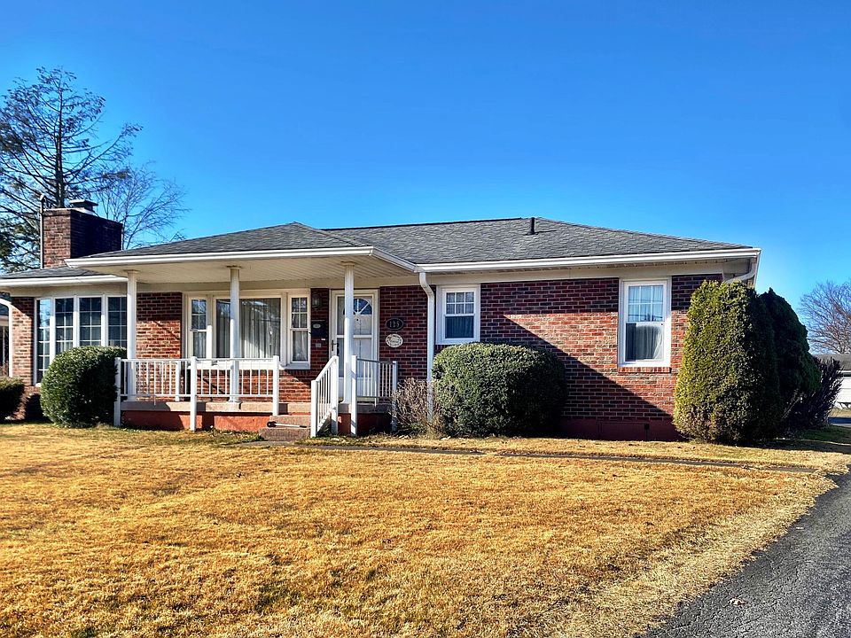 1st image of 125 Park Dr