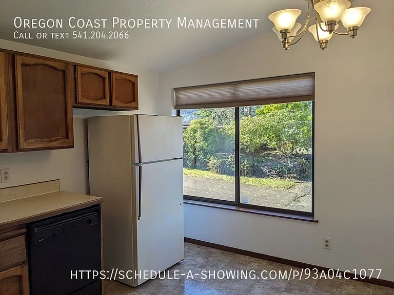 356 SE Alder St #3 — Photo 7