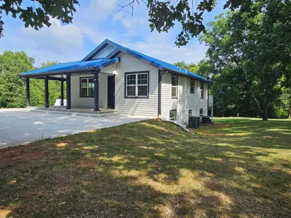 4316 Tanners Mill Rd, Braselton, GA 30517