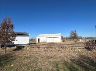 2021 County Road 5500, Coffeyville, KS 67337