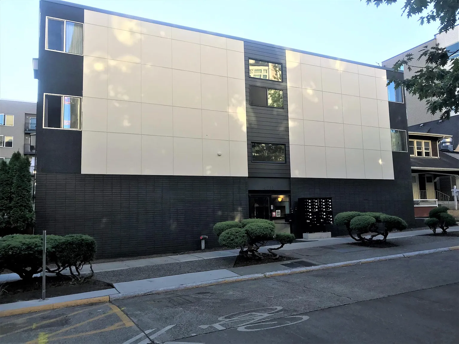 1 bed, 643 sqft, $1,750 — Photo 4