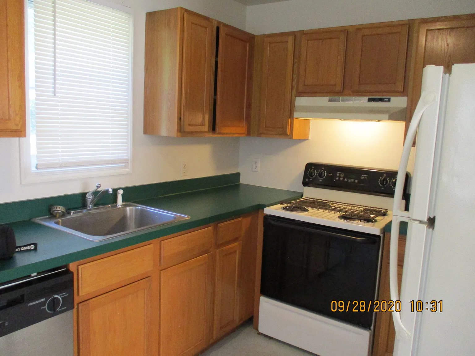 2 bed, 912 sqft, $1,495 — Photo 3