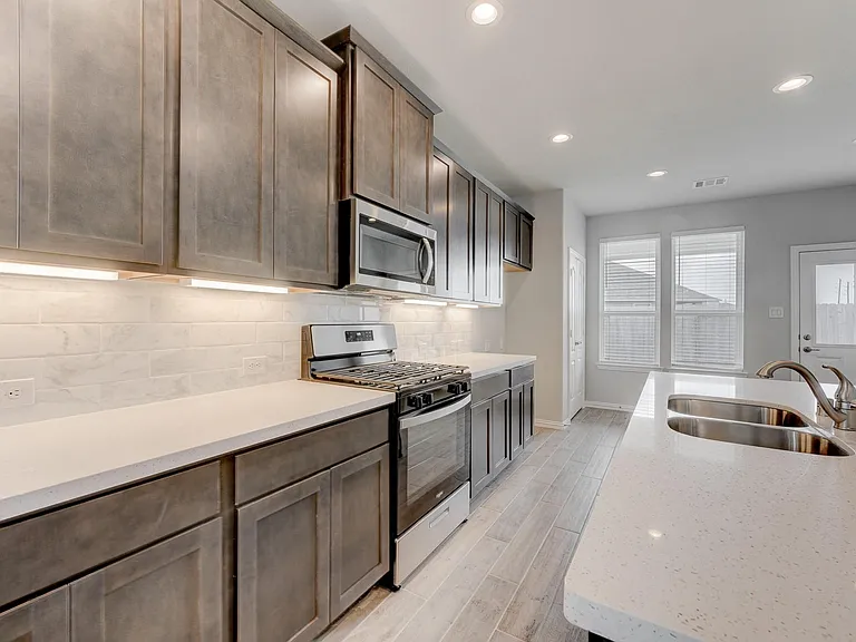 10505 Stone Peak Dr — Photo 9